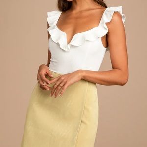 Lala White Ribbed Sleeveless Ruffled Bodysuit
ASTR the Label